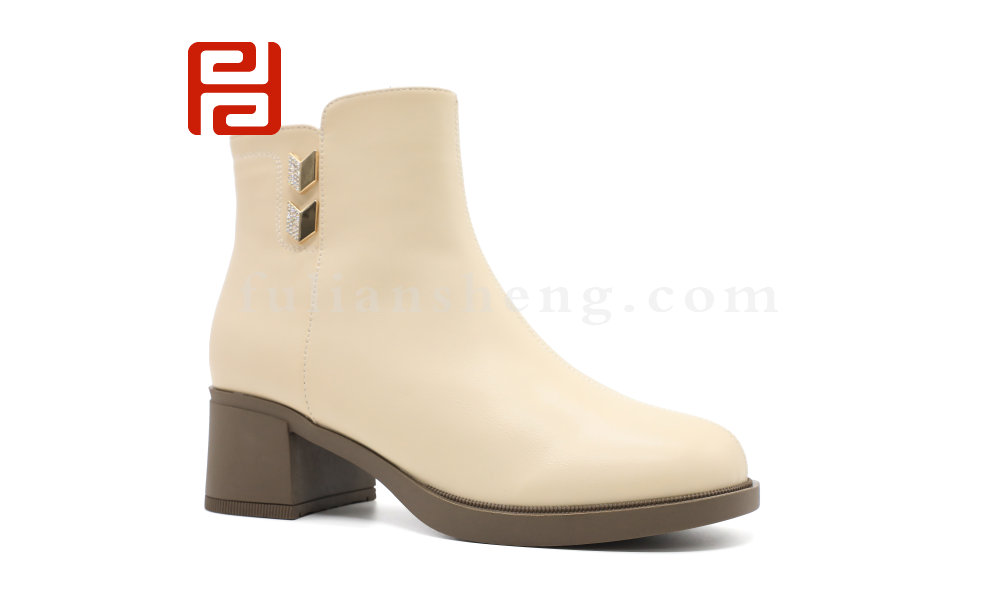 福連升冬季新款輕松工作女鞋魅力時(shí)裝時(shí)裝鞋